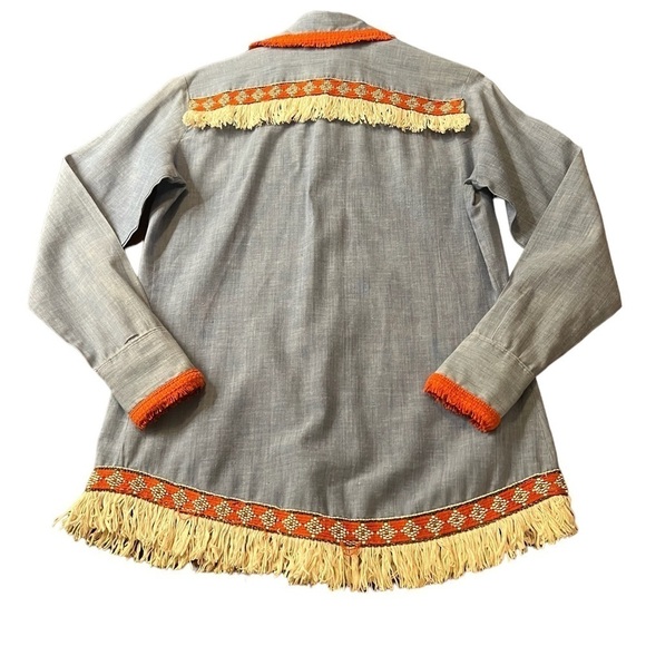 VINTAGE LEVI’S WOMENS LONG SLEEVE BUTTONED DOWN SHIRT WITH COWGIRL FLAIR - Picture 15 of 16
